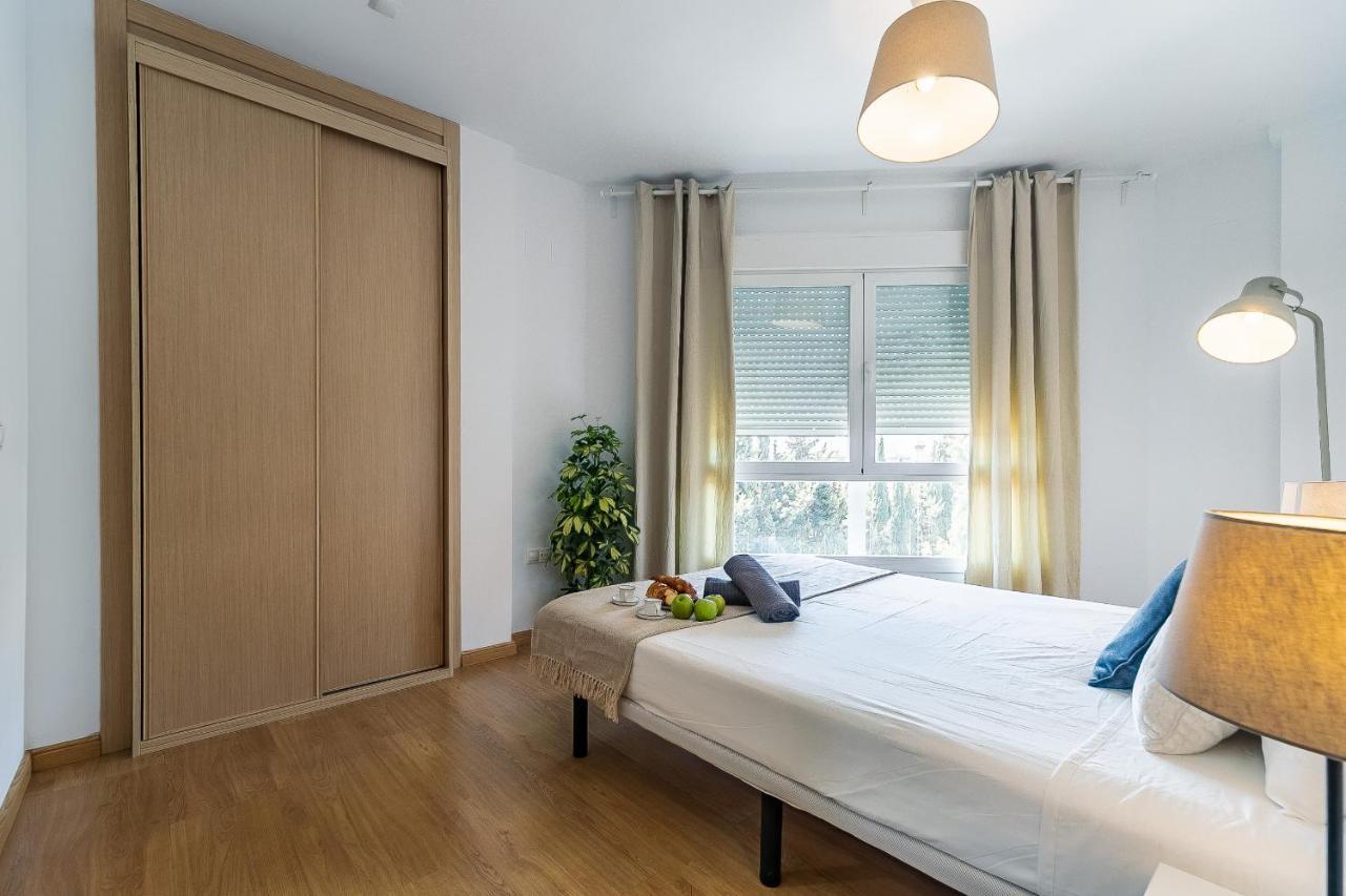 Modern Beach Apartment Valparaiso With Parking Малага Екстер'єр фото
