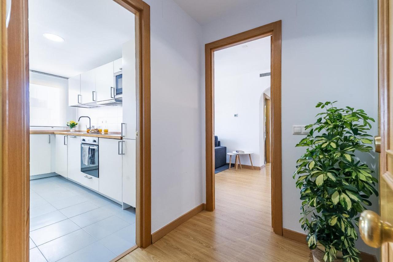 Modern Beach Apartment Valparaiso With Parking Малага Екстер'єр фото